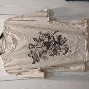 Juniors oversized fit shirt Arizona jean co brand. Size XS